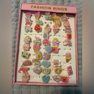 Adorable new plastic fashion rings adjustable little kids